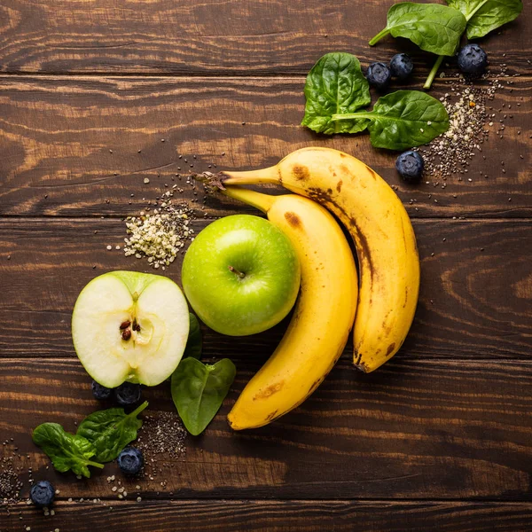 Інгредієнти фото здорового сніданку детокс зелений смузі — стокове фото