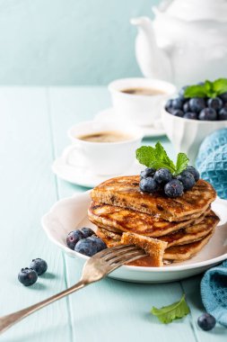 Çikolata damlaları ile lezzetli krep