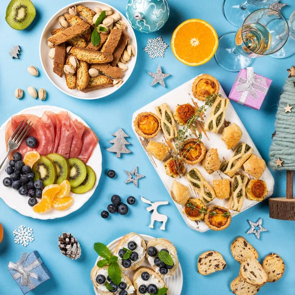 Christmas dinner party table — Stock Photo, Image