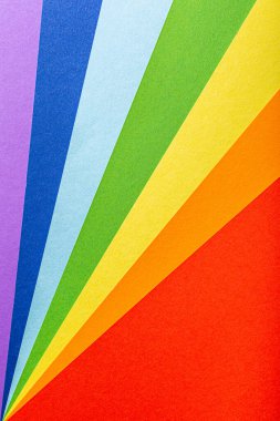 Kağıt gökkuşağı renkli ışın çizgileri arkaplan