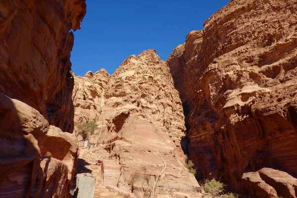 Oude Verlaten Rock Stad Petra Jordanië Als Een Toeristische Trekpleister — Stockfoto