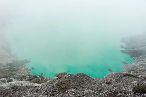 Indonésia Java Timur Kabukins Bondowoso Nevoeiro Sobre Água Azul Turquesa — Fotografia de Stock