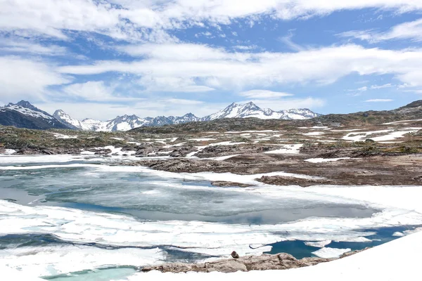 Schweiz Uri Realp Furka Passet Natursköna Landskapet Med Berg Täckt — Stockfoto