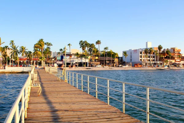 Mexiko Jalisco Puerto Vallarta Fußgängerbrücke Puerto Vallarta — Stockfoto