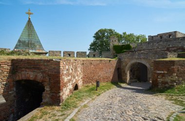 Sırbistan bahar'ın Belgrad Kalesi eski taş duvarlar