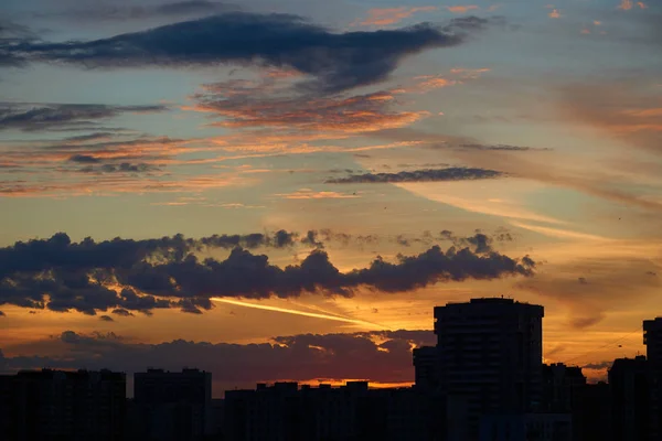 Pôr do sol na cidade — Fotografia de Stock