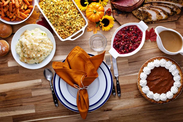 Thanksgiving table with turkey and sides — Stock Photo, Image