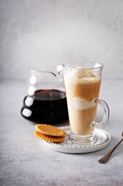 Affogato kahve uzun bardak