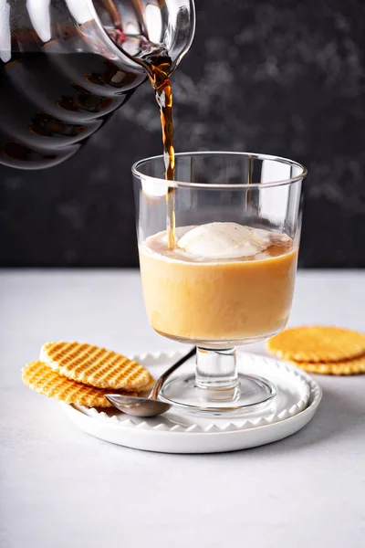 Kávé, vanília fagylalttal — Stock Fotó