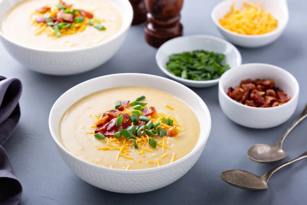 Sopa de batata com bacon e queijo — Fotografia de Stock