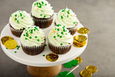 Aziz Patrick günü cupcakes