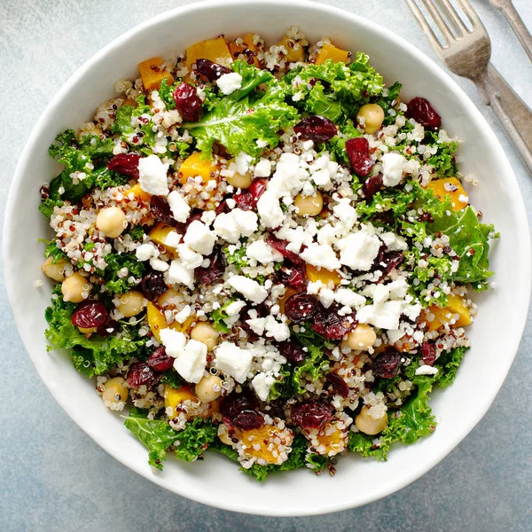 Kale and quinoa salad with chickpeas — Stock Image Kale and quinoa salad with chickpeas Stock Image
