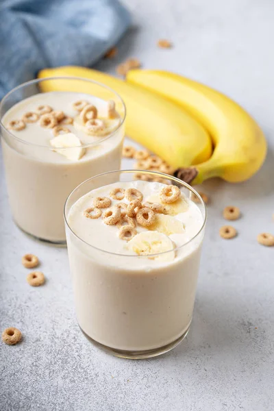 Frisk banan smoothie — Stockfoto