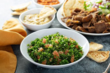 Domates ve kuskus ile Maydanoz tabbouleh