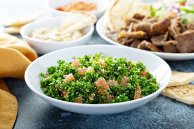 Domates ve kuskus ile Maydanoz tabbouleh