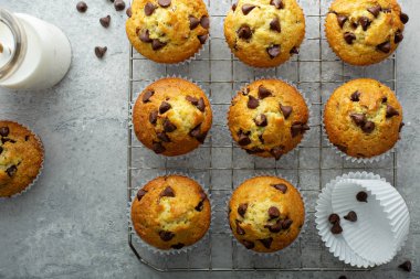 Sütlü Çikolatalı kekler