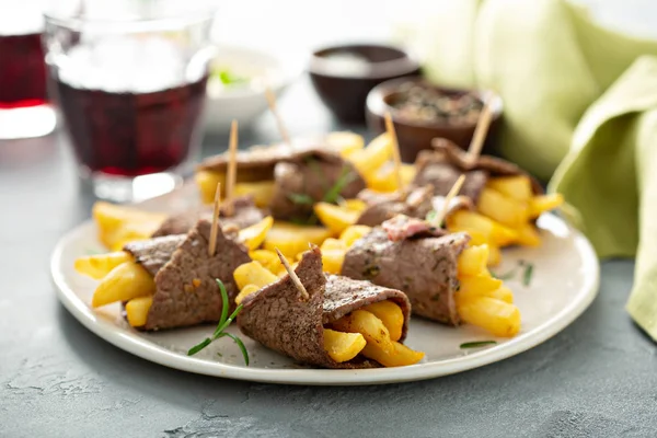 Roast beef french fries rolls