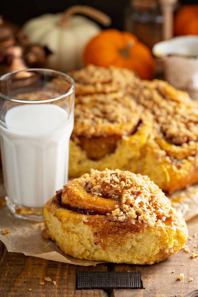 Pumpa kanelbullar — Stockfoto