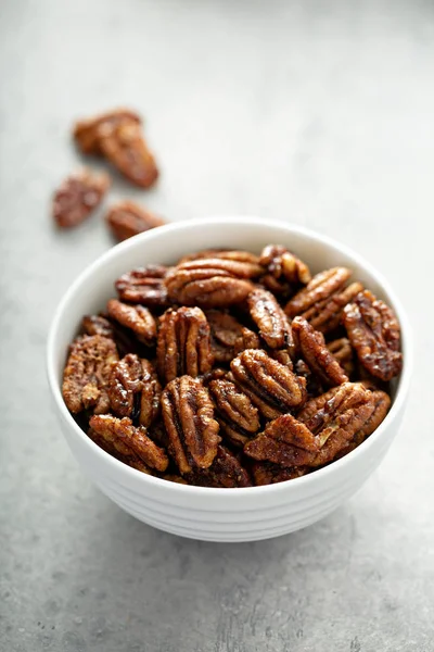 Karmelizowane lub kandyzowane Pecans — Zdjęcie stockowe