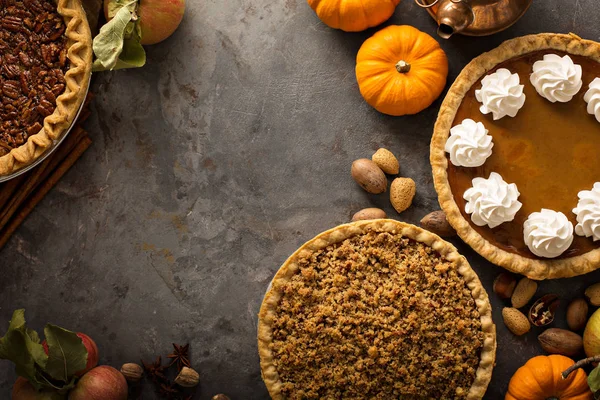 Традиционные торты на День благодарения — стоковое фото