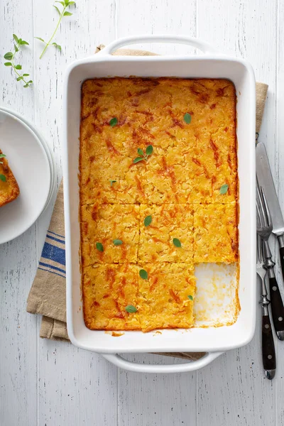 Cornbread dan casserole keju — Stok Foto