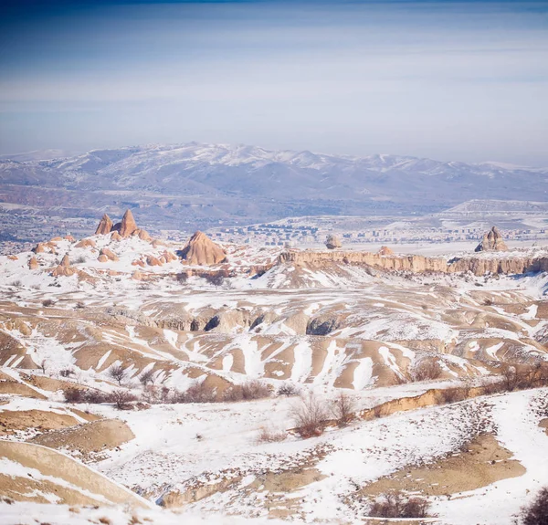 Impresionante Vista Del Valle Temporada Invierno Parque Nacional Capadocia Turquía — Foto de Stock