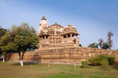 Anıtlar Khajuraho grubu. Hindu ve Jain tapınaklar Madhya Pradesh, Hindistan.