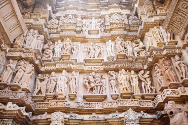 Antik kısma Khajuraho, Hindistan'da ünlü erotik Tapınağı'nda. UNESCO Dünya Miras Listesi