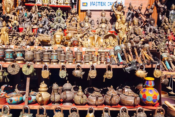Recuerdos Nepalíes Ofrecidos Mercado Katmandú Nepal —  Fotos de Stock