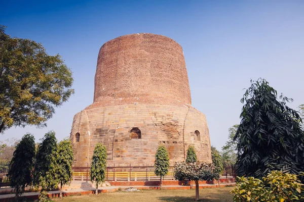 Monumento Dhamek Stupa Sarnath Varanasi Uttar Pradesh India —  Fotos de Stock