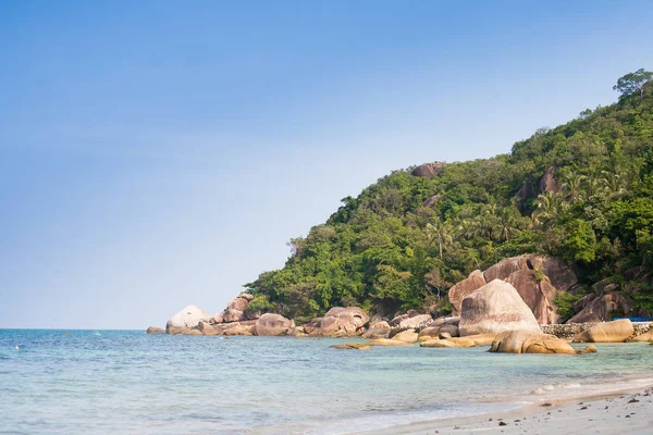 Una vista sul paesaggio tropicale del mare — Foto Stock