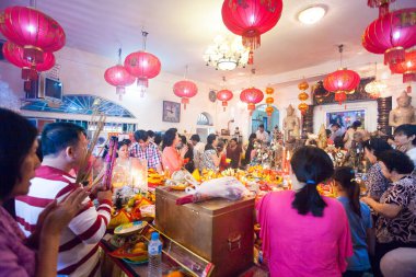 Phnom penh, Kamboçya - 31 Ocak 2014 insanlar kutlamak Çin 