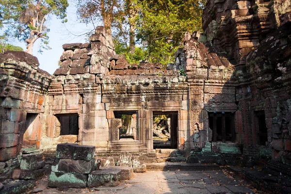 Руїни храму Преахвіхеа Хан (12-го століття) в Ангкор-Ват (Сієм Re — стокове фото