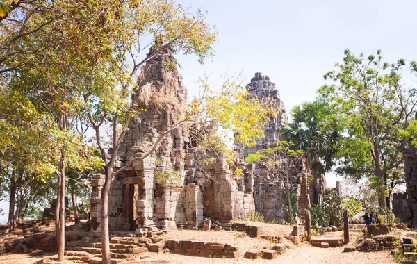 Prasat Banan temple au Cambodge à Battambang. — Photo