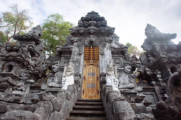 Bali tapınağı. Mimarlık, seyahat ve din. — Stok fotoğraf