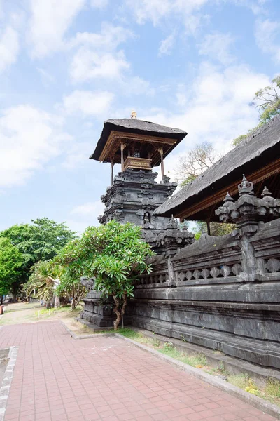Balinese tempel. Architectuur, reizen en religie. — Stockfoto