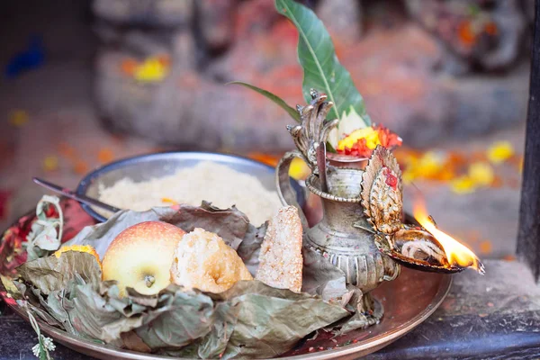 Detail van de hindoe ceremonie in Kathmandu, Nepal — Stockfoto