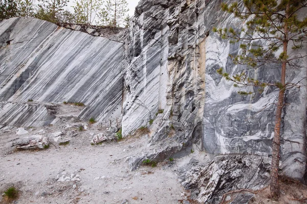 Marble Canyon Ruskeala. Region Sortavala v Karelii — Stock fotografie