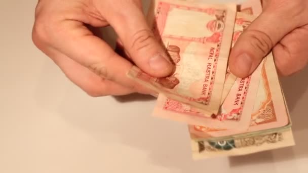 Ręce Człowieka Liczące Nepalskie Banknoty Rupii Waluta Krajowa Nepalu Npr — Wideo stockowe