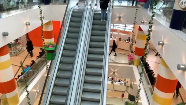 Russia Moscow March 2020 Escalators Shopping Mall Consumption Sales Modern — Stock Video