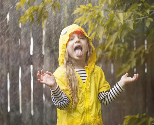 Enjoy of rain — Stock Photo, Image