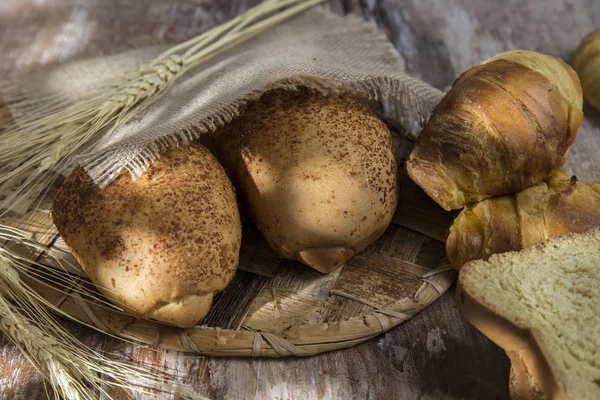 taze ekmek yapım ürünleri - gözleme - ekmek - ekmek