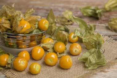 zengin cape Bektaşi üzümü suyu, zengin C vitamini - Physalis peruviana