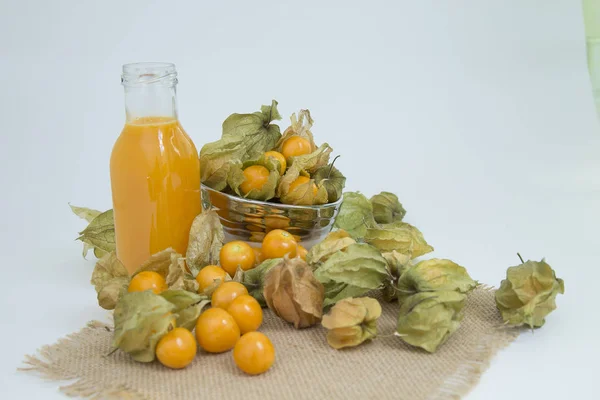 zengin cape Bektaşi üzümü suyu, zengin C vitamini - Physalis peruviana
