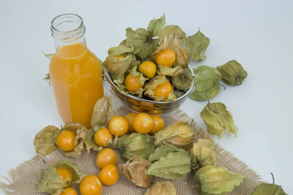 zengin cape Bektaşi üzümü suyu, zengin C vitamini - Physalis peruviana