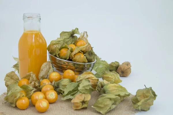 zengin cape Bektaşi üzümü suyu, zengin C vitamini - Physalis peruviana