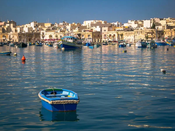 Barche portuali mediterranee — Foto Stock