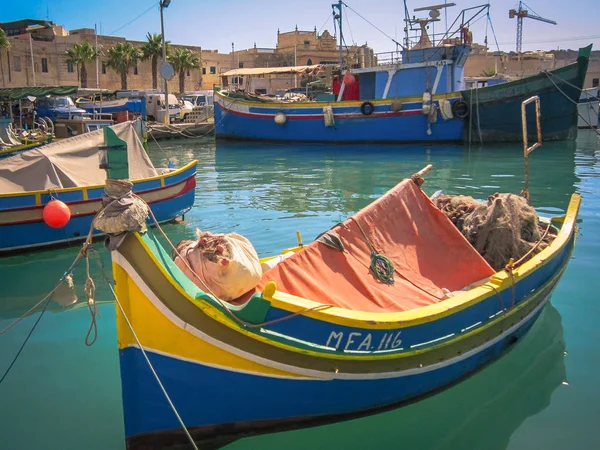 Barche portuali mediterranee — Foto Stock