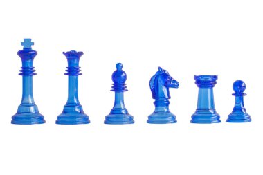 Soyut satranç oyunu ya da iş adamları rekabet spor oyunları için beyaz bir arka plan ile satranç strateji zafer lider için vardır
