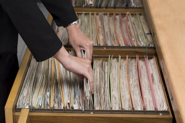 Woman Working Hand Searching Document Filing Cabinet — Stock Photo, Image